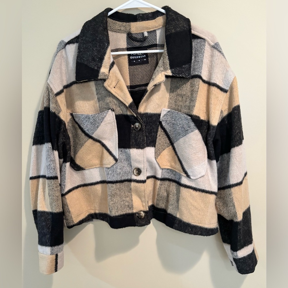 Ashley By 26 International Striped Black and Tan Outerwear